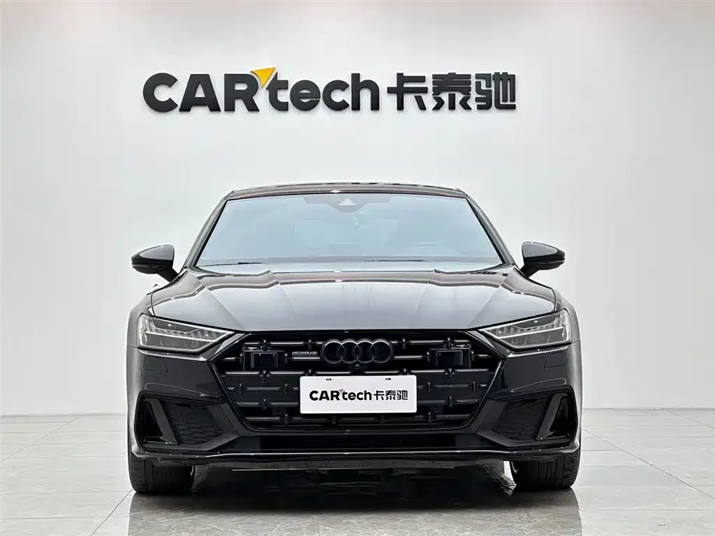 Audi A7L — фото 7