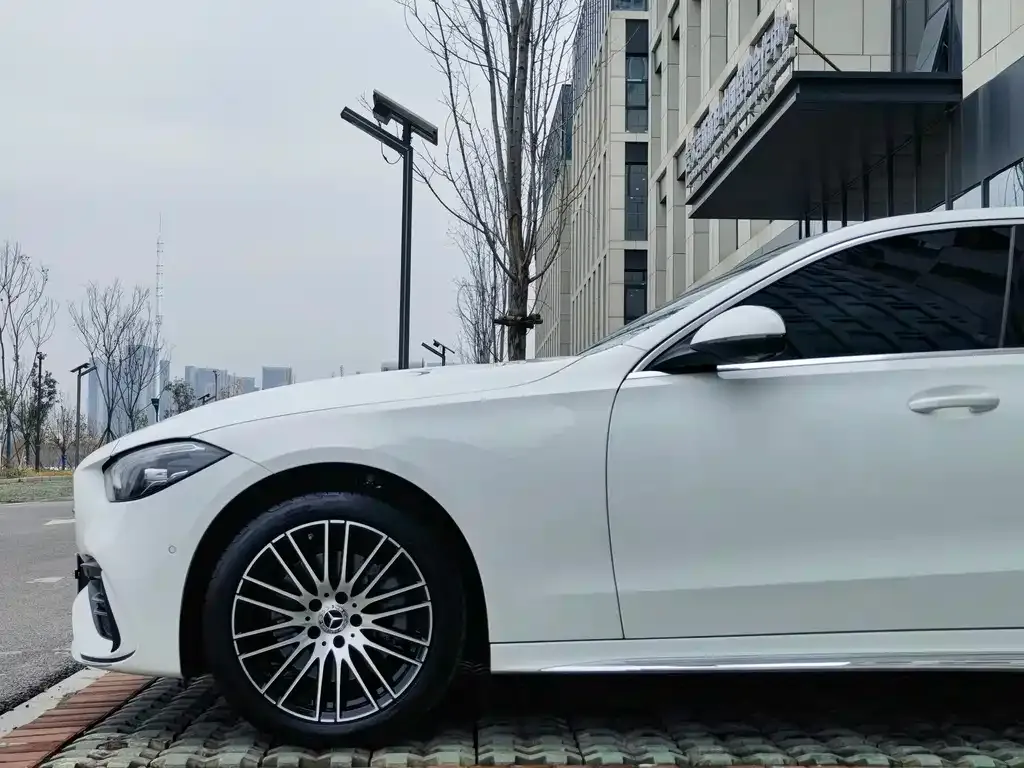Mercedes-Benz C-Class 2025 из CN, фото 2
