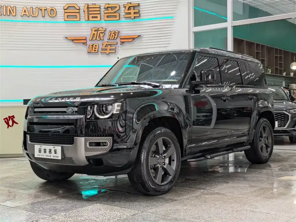 Land Rover Defender — фото 1