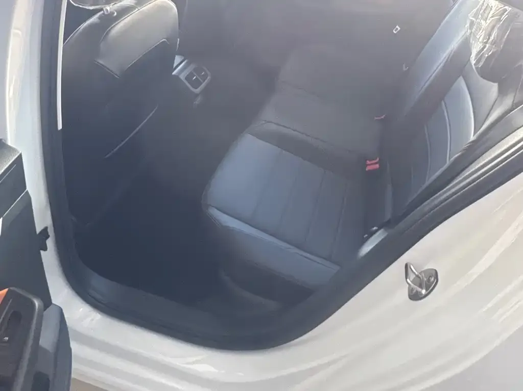 Volkswagen Bora 2026 из CN, фото 10