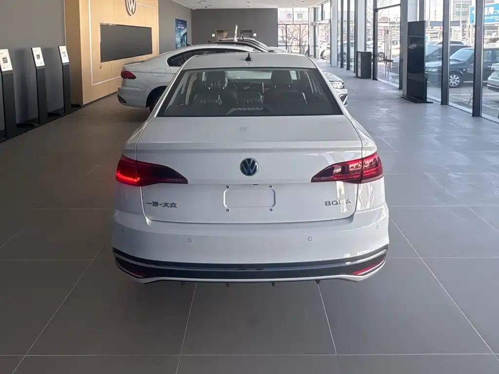 Volkswagen Bora 2026 из CN, фото 7
