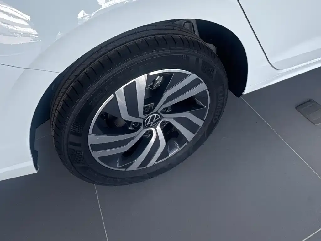 Volkswagen Bora 2026 из CN, фото 8