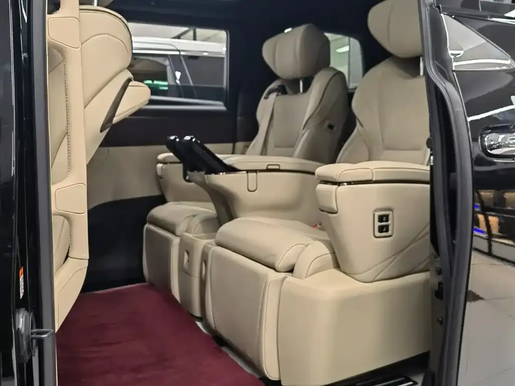 Toyota Alphard 2025 из CN, фото 3