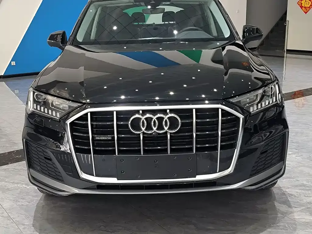 Audi Q7 2024 из CN, фото 10