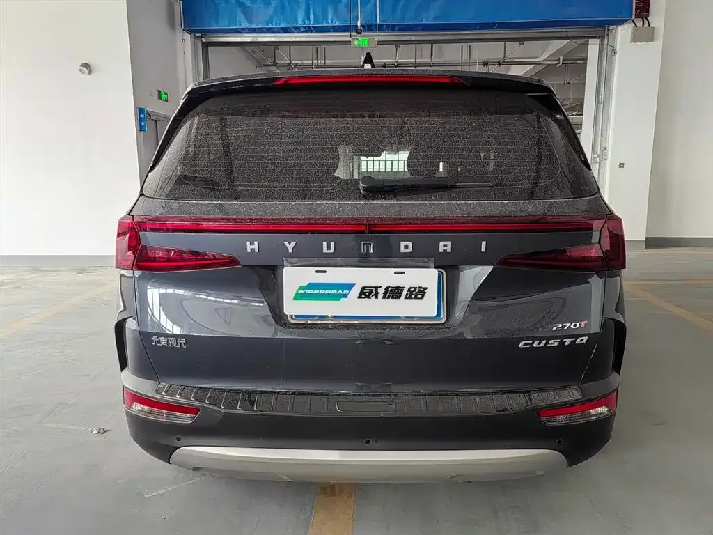 Hyundai Custo — фото 9