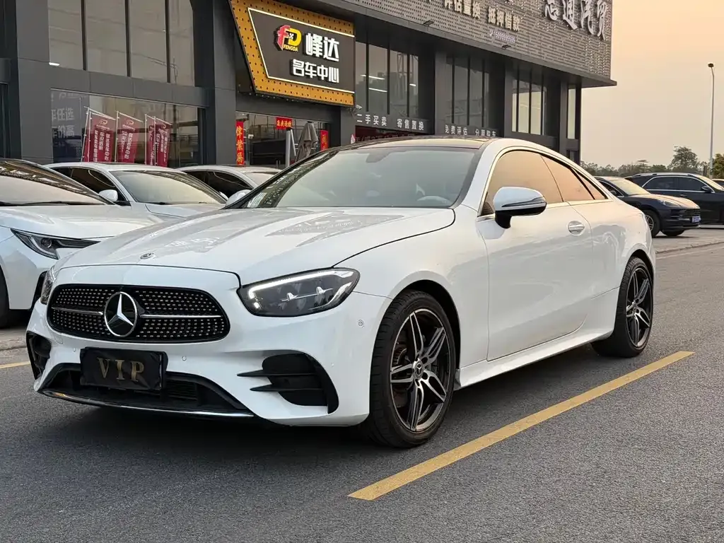 Mercedes-Benz E-Class (Import) — фото 1