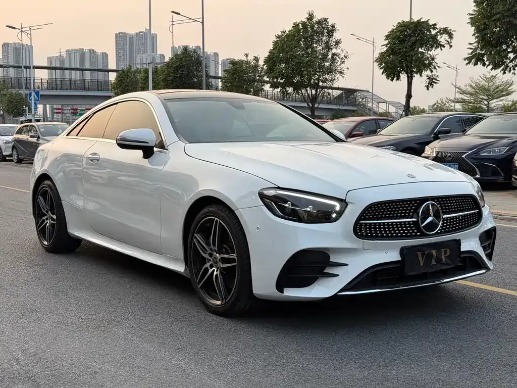 Mercedes-Benz E-Class (Import) — фото 8