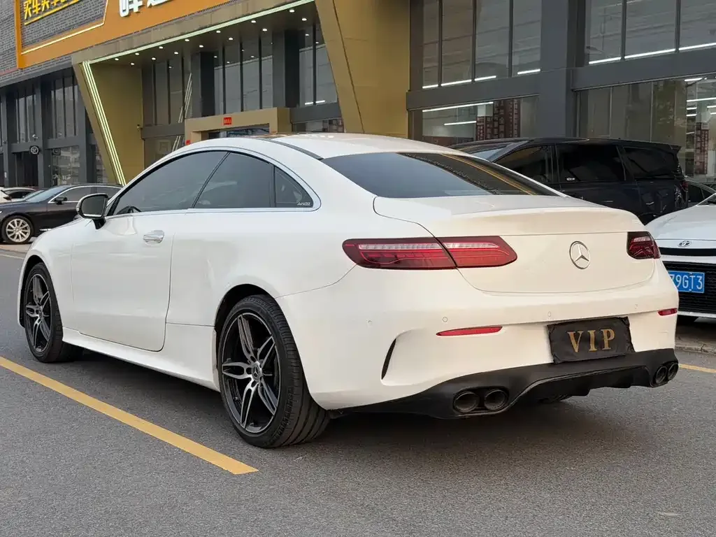 Mercedes-Benz E-Class (Import) — фото 7