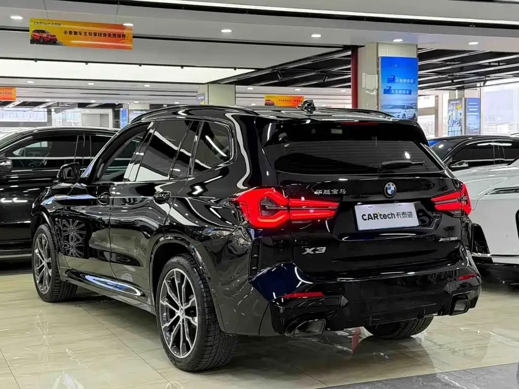 BMW X3 — фото 10