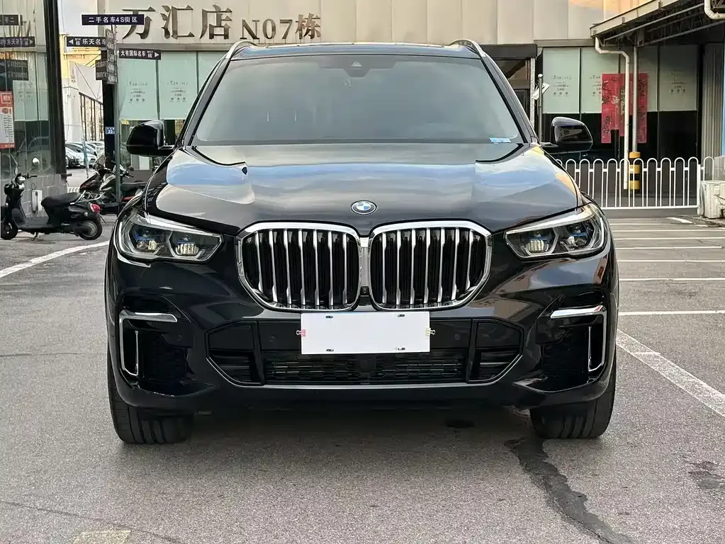 BMW X5 — фото 5