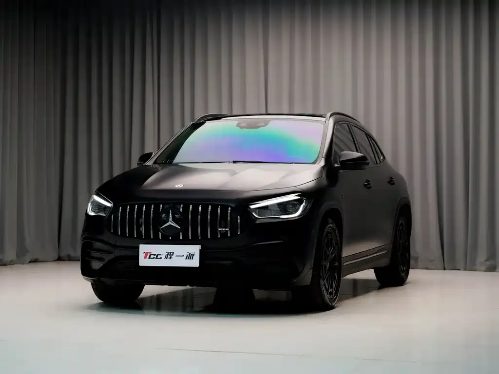 Mercedes-Benz GLA AMG — фото 1