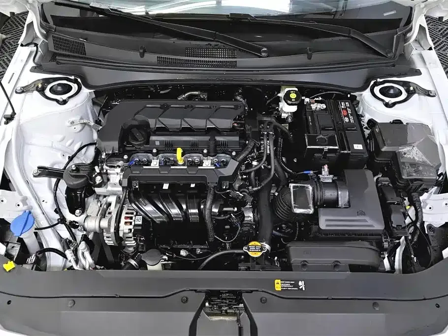 Hyundai Elantra 2025 из CN, фото 8