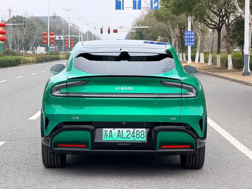 Xiaomi YU7 — фото 9