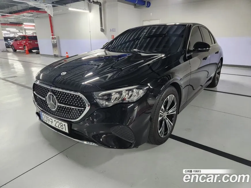 Mercedes-Benz E-Class — фото 9
