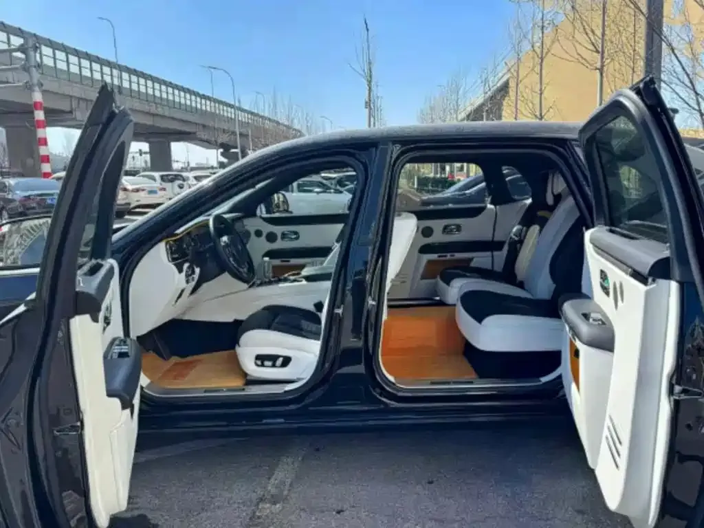 Rolls-Royce Ghost 2021 из CN, фото 7