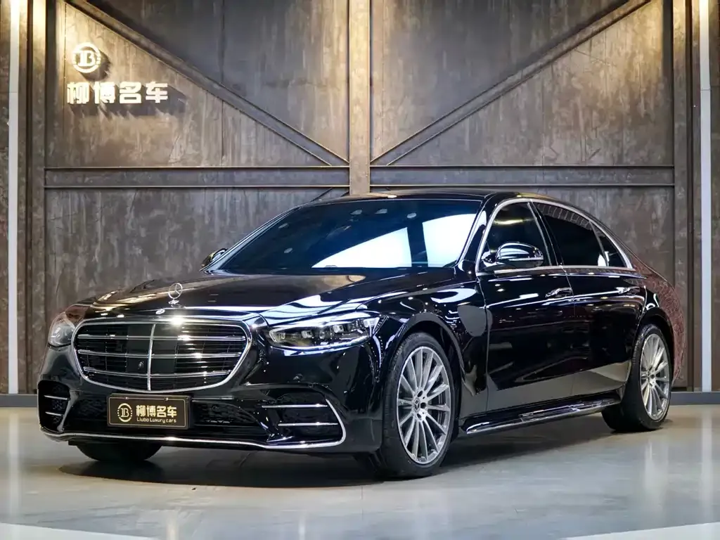 Mercedes-Benz S-Class — фото 1