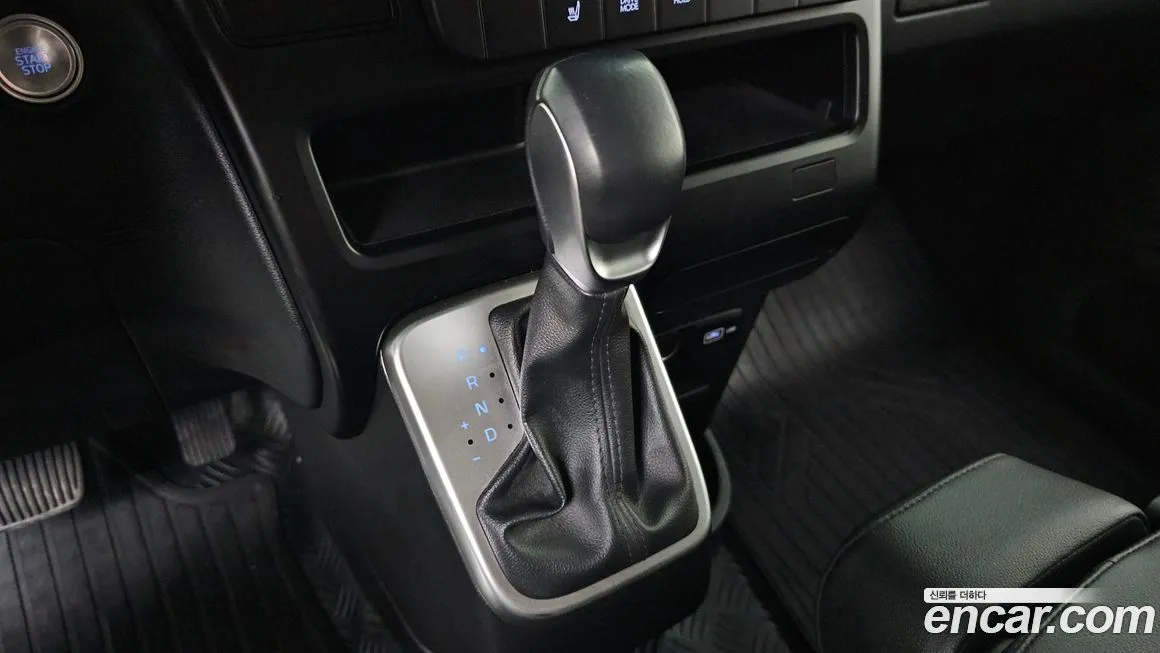 Hyundai Staria — фото 9