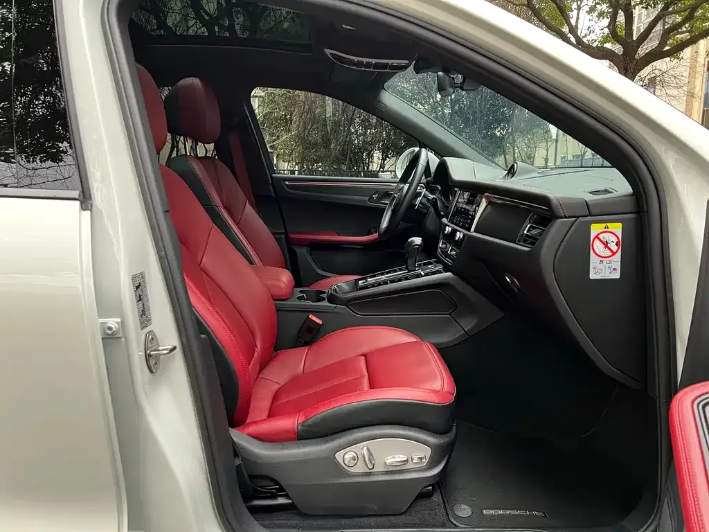 Porsche Macan 2023 из CN, фото 8