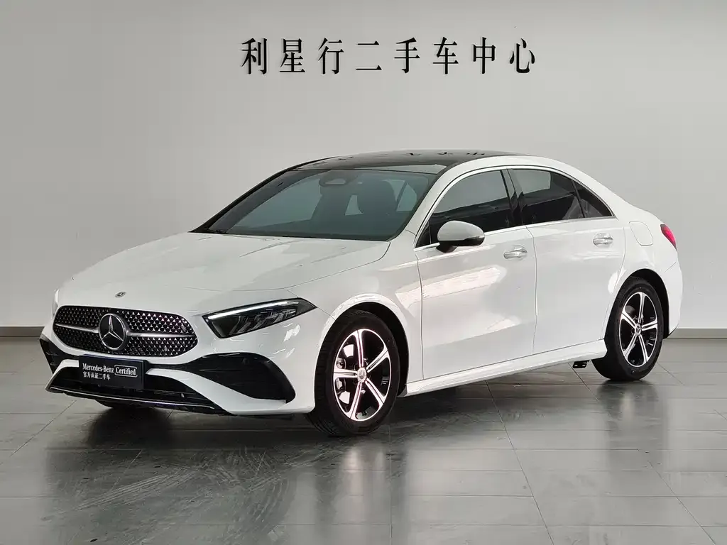 Mercedes-Benz A-Class 2024 из CN, фото 1