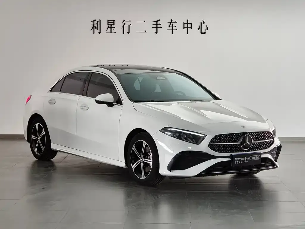 Mercedes-Benz A-Class 2024 из CN, фото 3