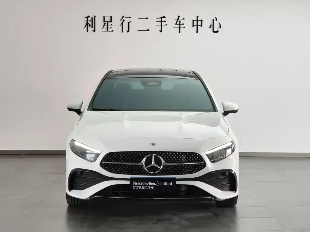 Mercedes-Benz A-Class 2024 из CN, фото 2
