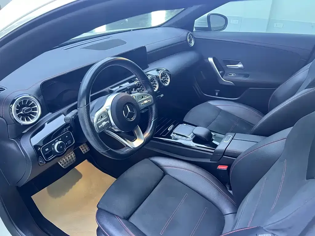 Mercedes-Benz CLA (Import) — фото 8