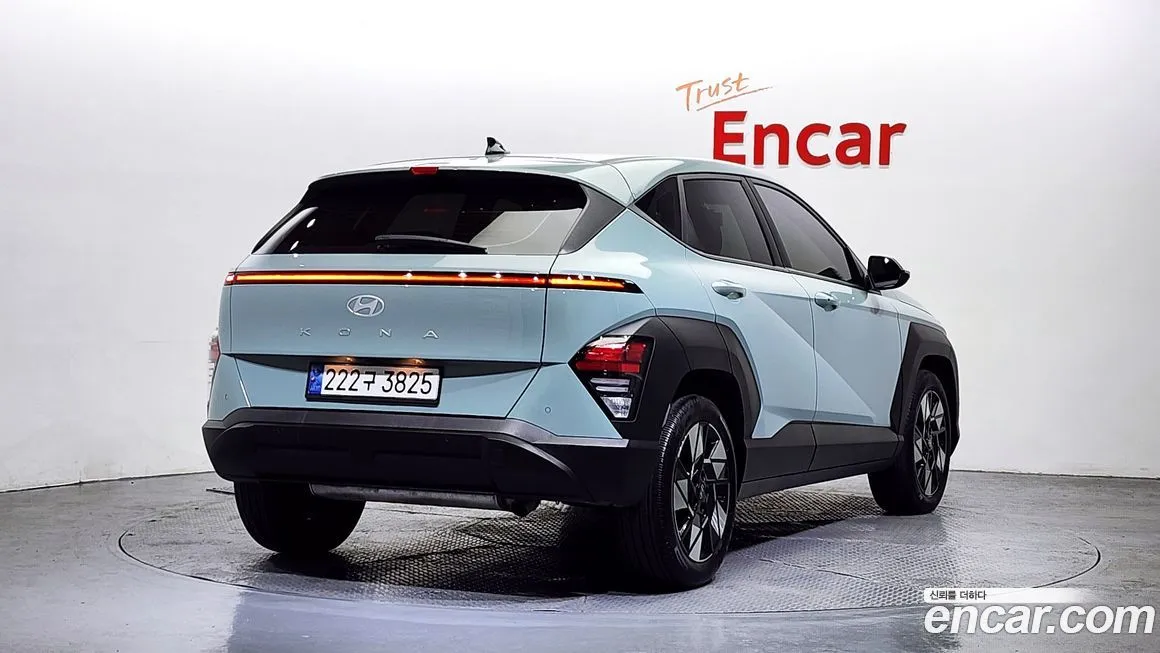 Hyundai Kona — фото 2