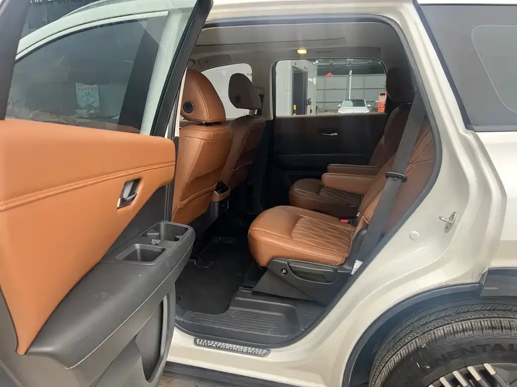 Nissan Teramont 2024 из CN, фото 9