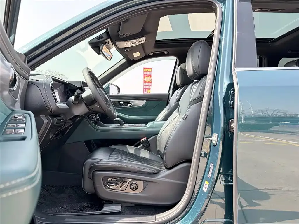 GAC Motor Trumpchi GS8 — фото 2