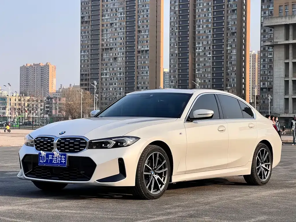 BMW 3 Series — фото 1