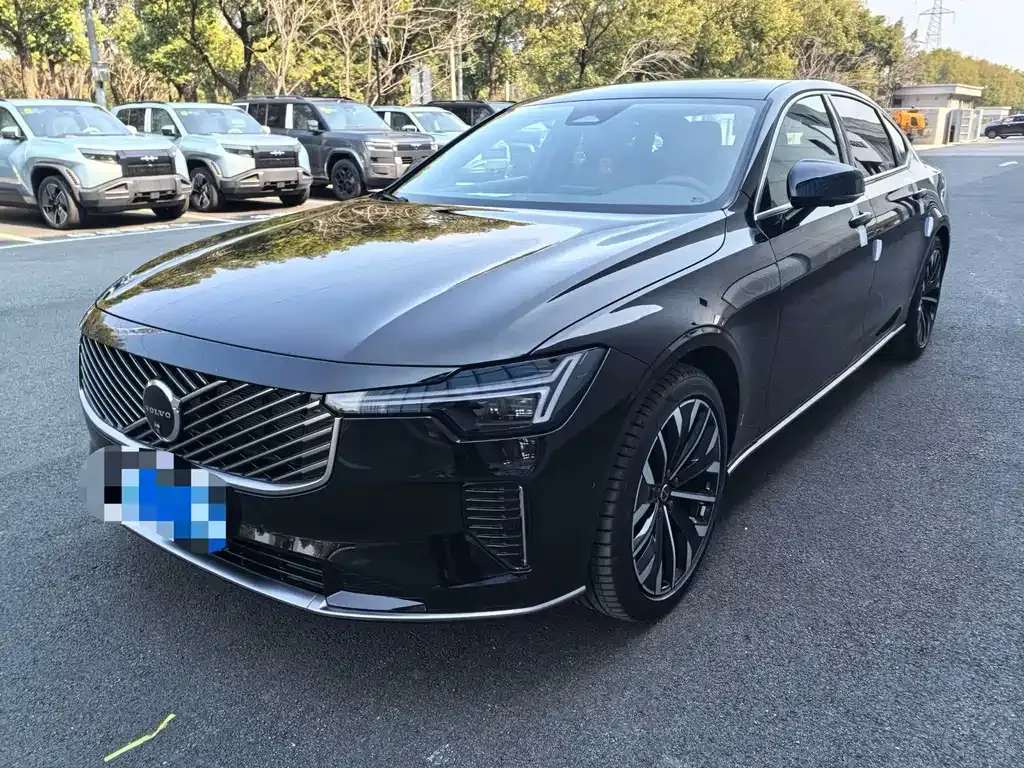 Volvo S90 2025 из CN, фото 1