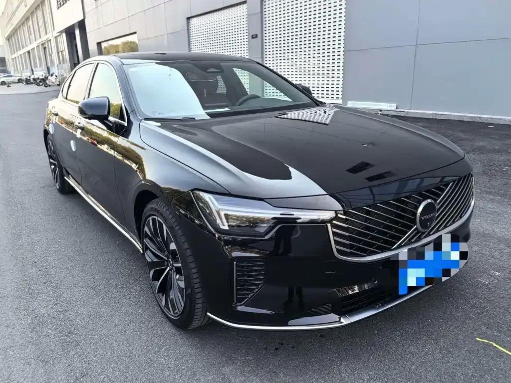 Volvo S90 2025 из CN, фото 5