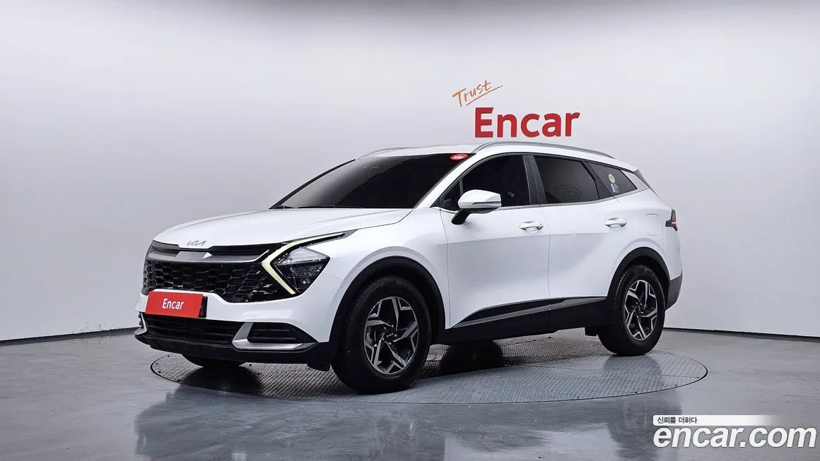 Kia Sportage — фото 1