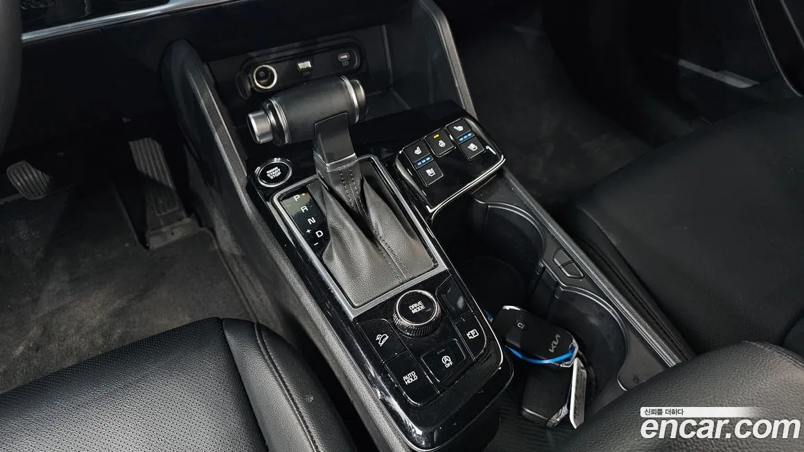 Kia Sportage — фото 9
