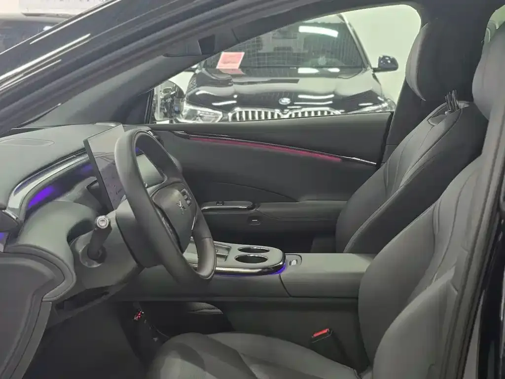 XPeng G7 — фото 8