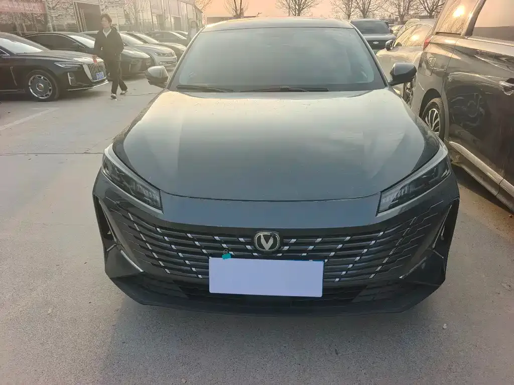 Changan Eado 2024 из CN, фото 10