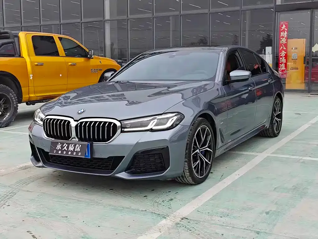 BMW 5 Series (Import) — фото 1