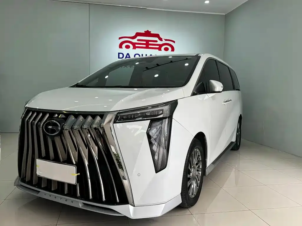 GAC Motor Trumpchi M8 — фото 1