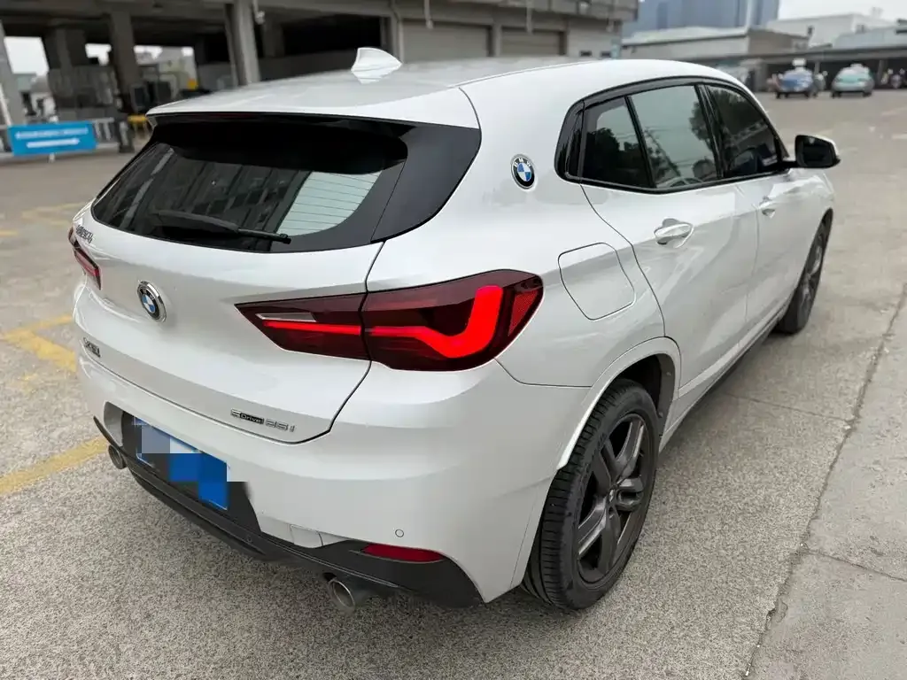 BMW X2 — фото 9