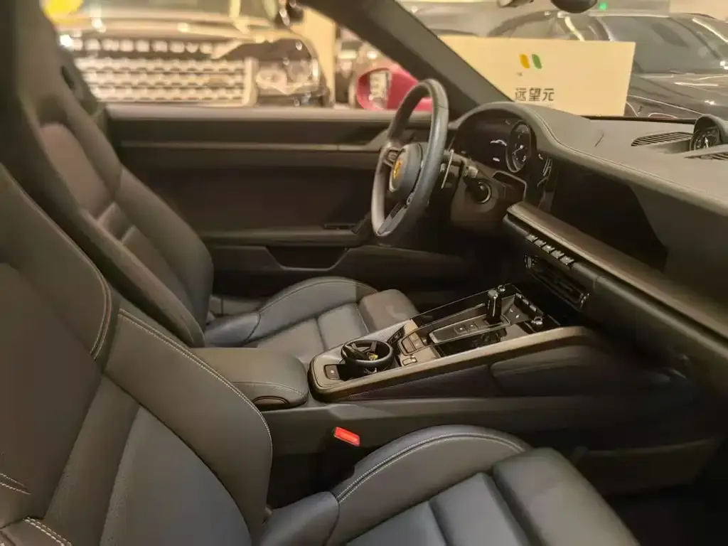 Porsche 911 2023 из CN, фото 2