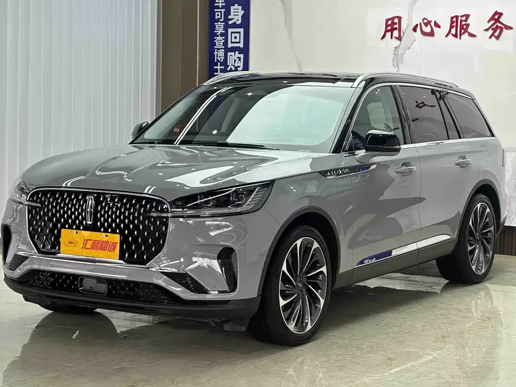 Lincoln Aviator 2024 из CN, фото 1