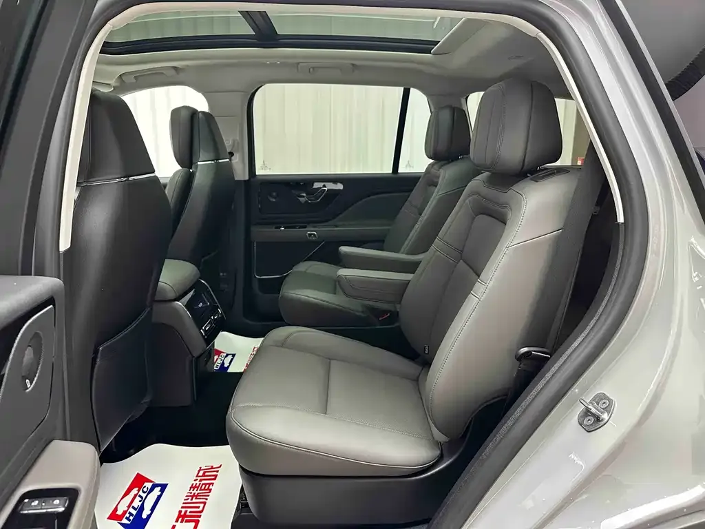 Lincoln Aviator 2024 из CN, фото 7
