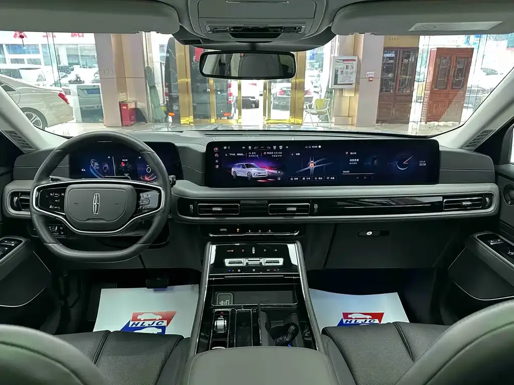 Lincoln Aviator 2024 из CN, фото 10