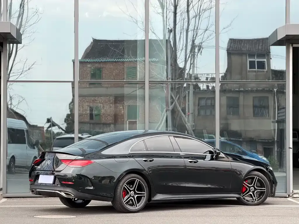 Mercedes-Benz CLS — фото 5
