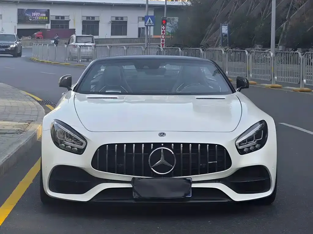 Mercedes-Benz AMG GT 2021 из CN, фото 2