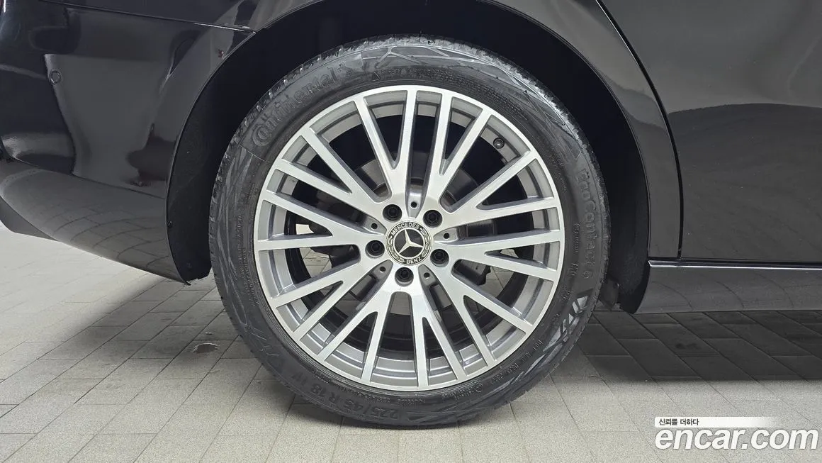 Mercedes-Benz A-Class 2021 из KR, фото 7
