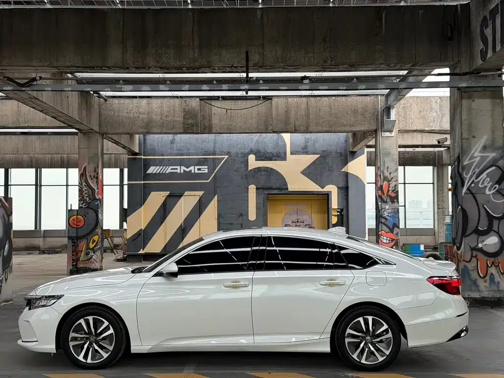 Honda Inspire — фото 10