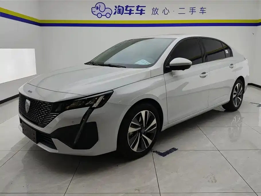 Peugeot 408 2025 из CN, фото 1