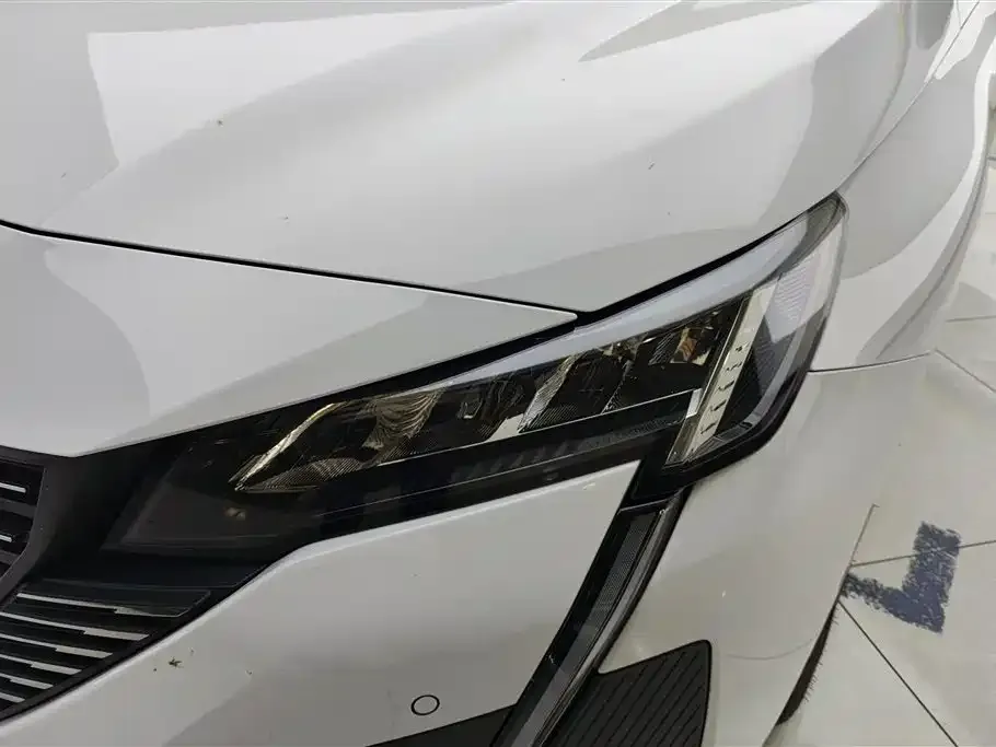 Peugeot 408 2025 из CN, фото 5