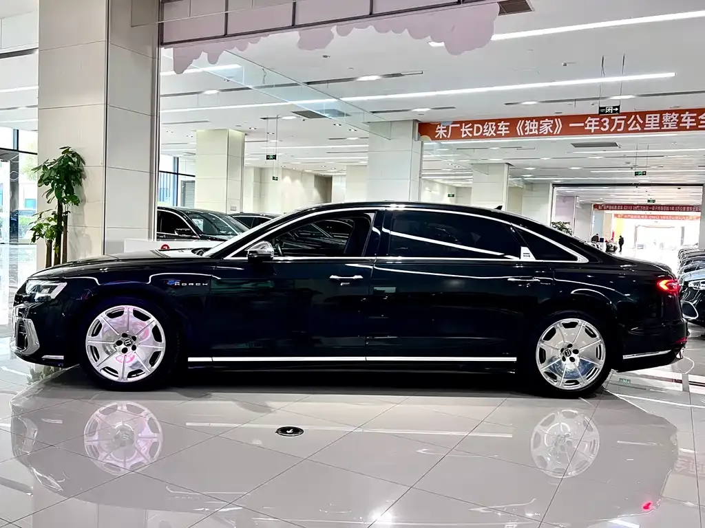 Audi A8 — фото 8